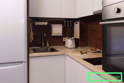 Wo den Kühlschrank in eine kleine Küche stellen: 80 Fotos von Beispielen, die besten Unterkunftsmöglichkeiten